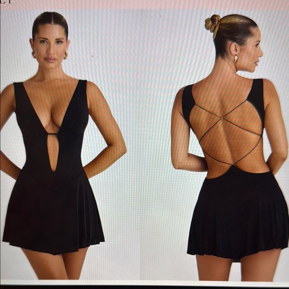 Oh Polly Dresses & Skirts - Elegant Black Dress